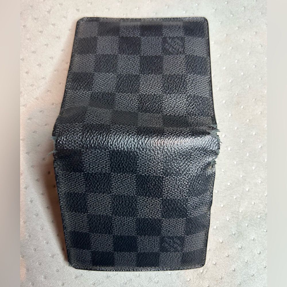 Louis Vuitton Mens Damier Graphite Marco Wallet Flawed